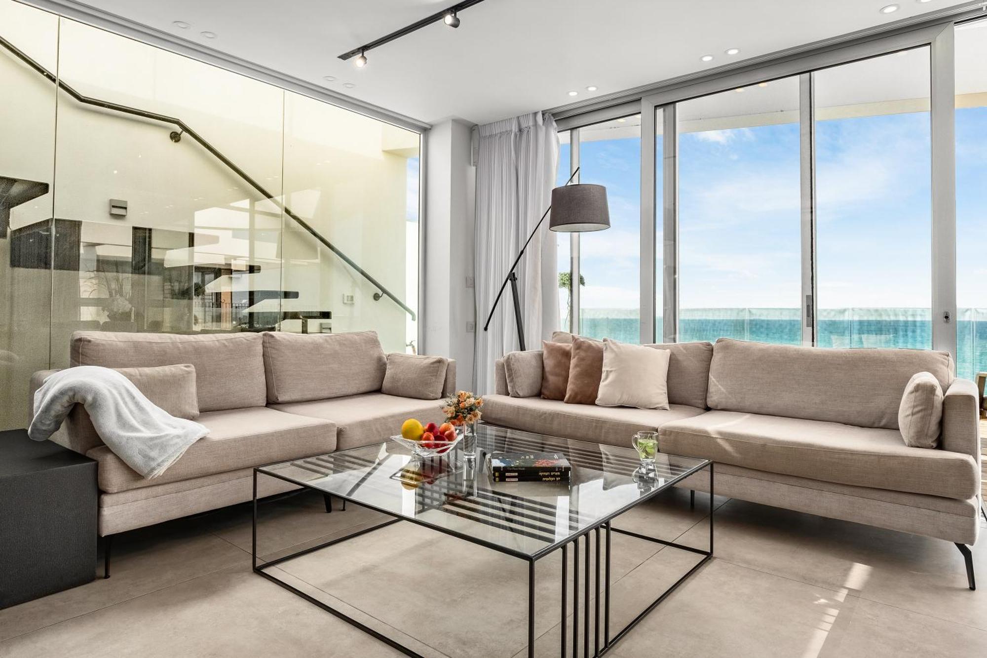 Penthouse 3Br + Roof Top + Parking - On The Beach Haifa Exteriér fotografie