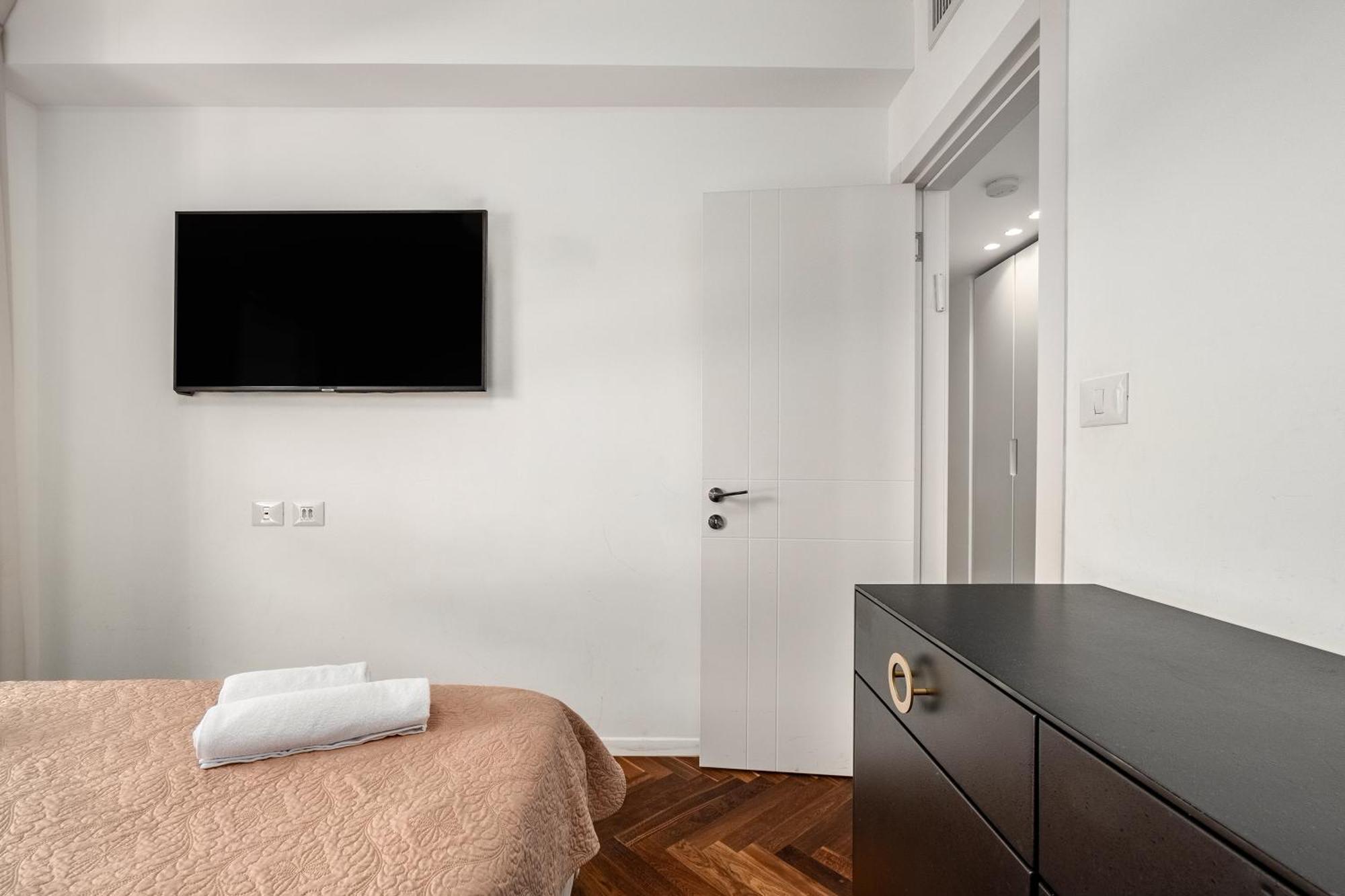 Penthouse 3Br + Roof Top + Parking - On The Beach Haifa Exteriér fotografie
